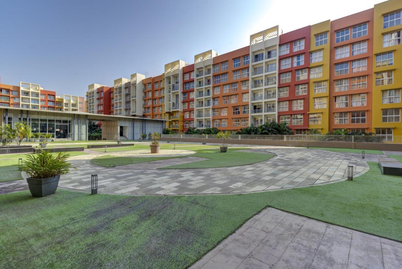 Luxe 2Bhk 10Min From Goi Airport With Pool Access Apartment Dabolim Exterior photo